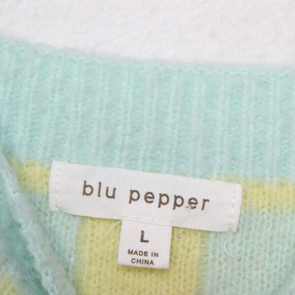 Blu Pepper womens tank top size L pastel blue yellow cropped fuzzy knit - Picture 4 of 7